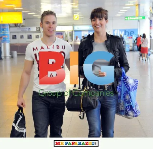 Gemma Atkinson and Liam Richards at Glasgow Airport