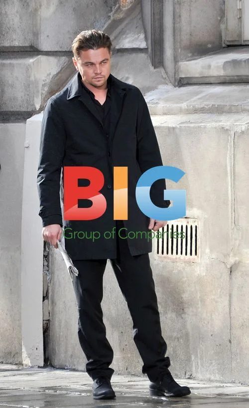Leonardo DiCaprio Films Cell Phone Commercial in Paris