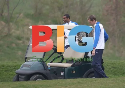 England Football Team Plays Golf