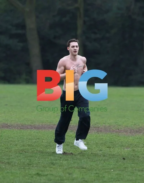 TOWIE's Kirk Norcross Training with Nicky Baxter