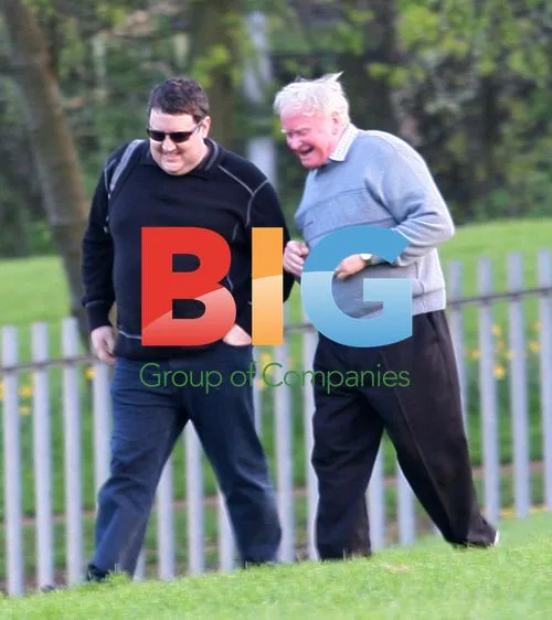 Peter Kay Arrives by Helicopter for Concert