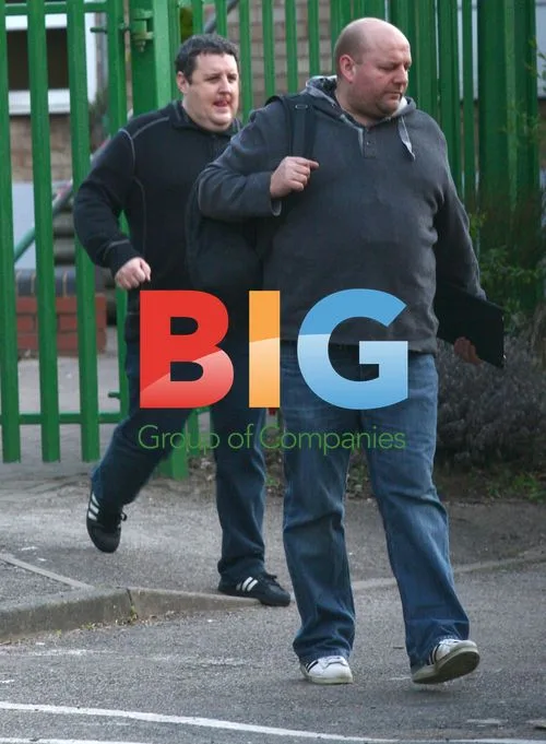 Peter Kay Arrives by Helicopter for Concert