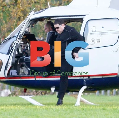Peter Kay Arrives by Helicopter at School