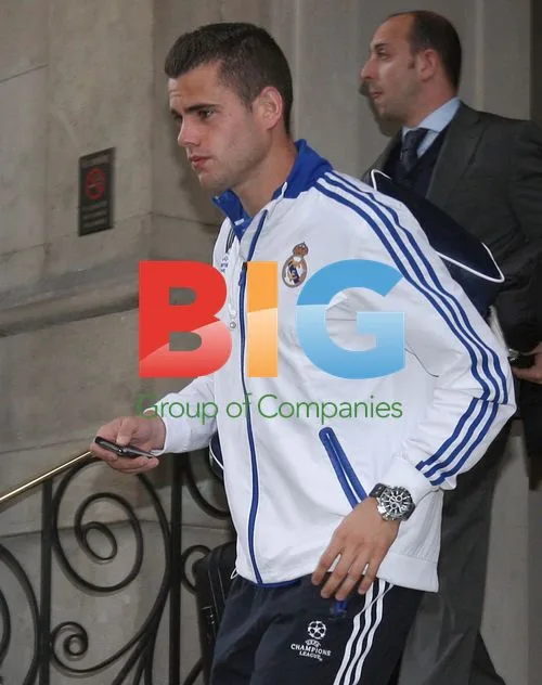 Real Madrid players leaving hotel before match