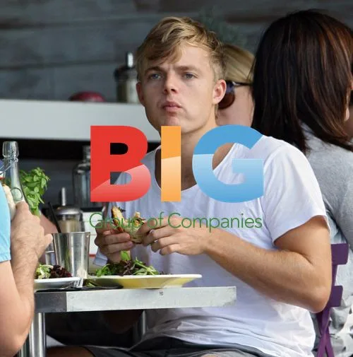 David Jones-Roberts Lunches with Friend in Sydney