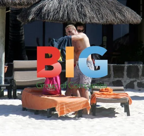 Sir Chris Hoy and wife Sarra Kemp on Caribbean holiday