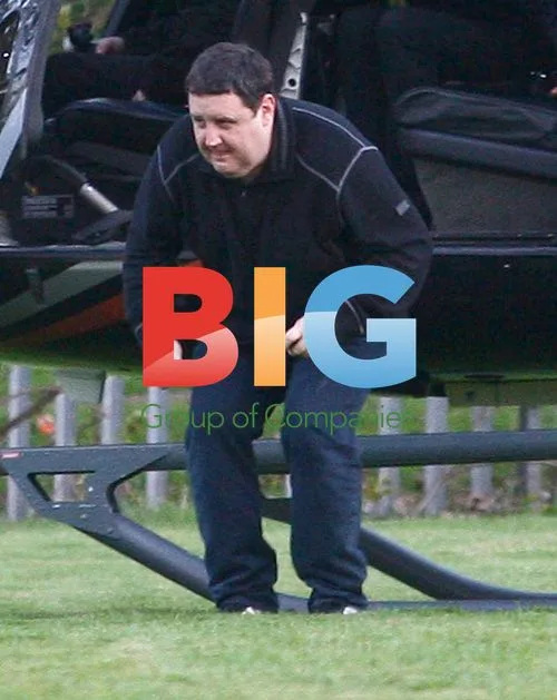 Peter Kay Arrives by Helicopter for School Concert