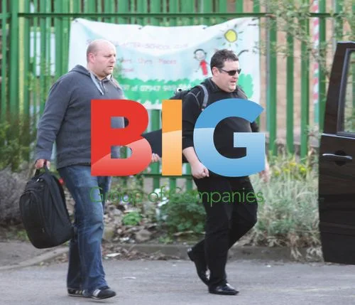 Peter Kay Arrives by Helicopter at School