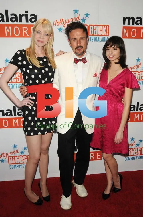 Riki Lindhome, David Arquette and Kate Micucci at Malaria No More Event