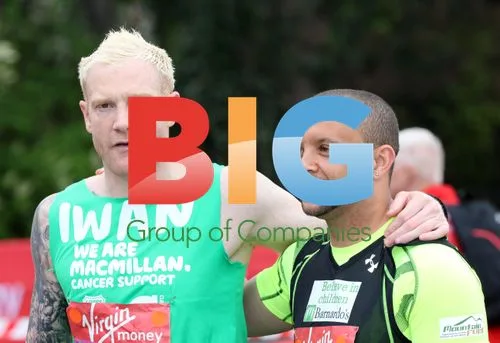 Iwan Thomas and Jamie Baulch at London Marathon