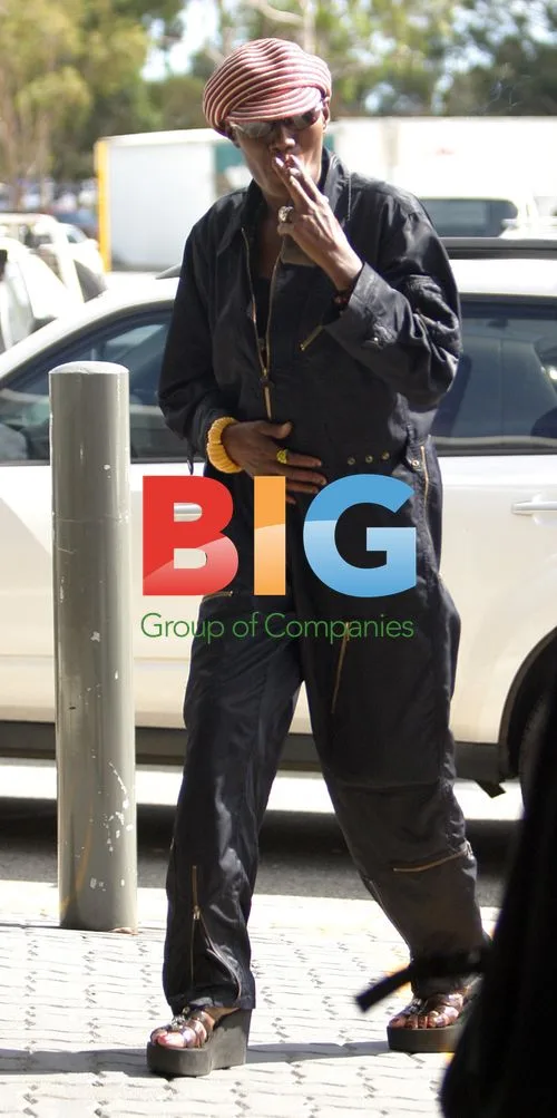 Grace Jones Departs Perth Airport
