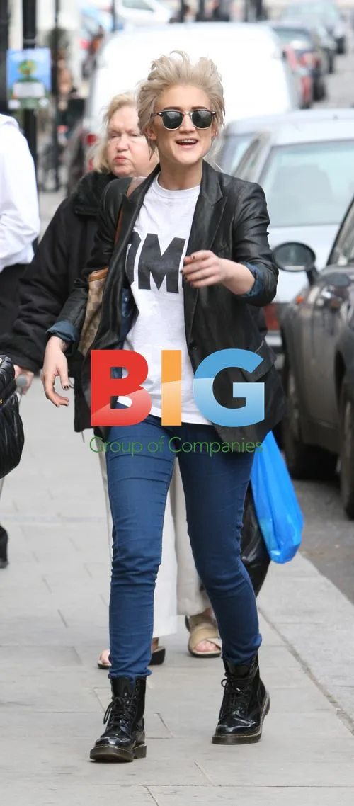 Katie Waissel Spotted in Primrose Hill