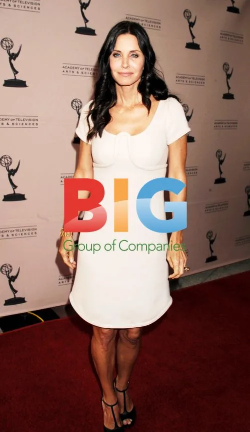 Courtney Cox at 'Cougar Town' Event
