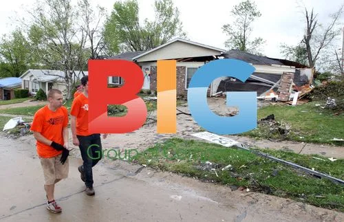 Volunteers Help After Missouri Tornado