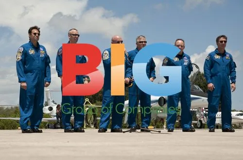 NASA Space Shuttle Endeavour Crew Arrives in Florida