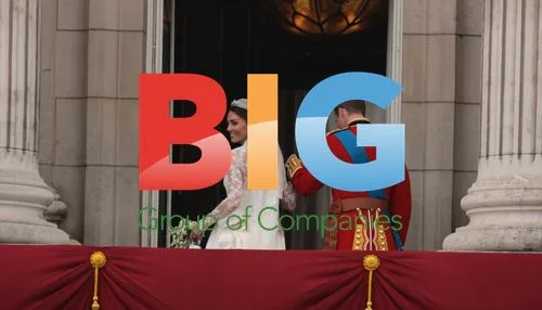 Royal Newlyweds Kiss on Balcony