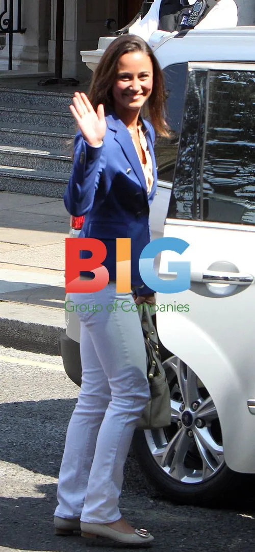 Kate Middleton's Family Leaving Hotel