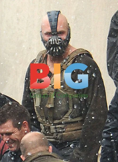 Tom Hardy and Christian Bale on "Dark Knight Rises" set