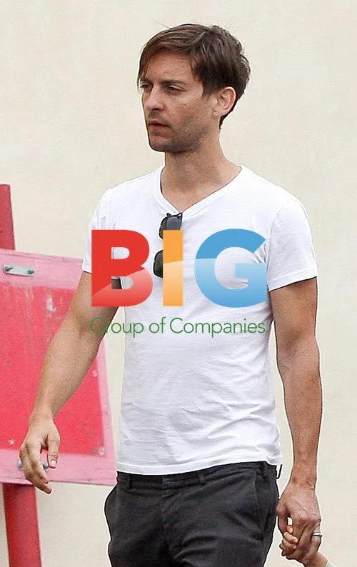 Tobey Maguire with Family in LA