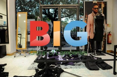 Riot and looting in Birmingham City Centre