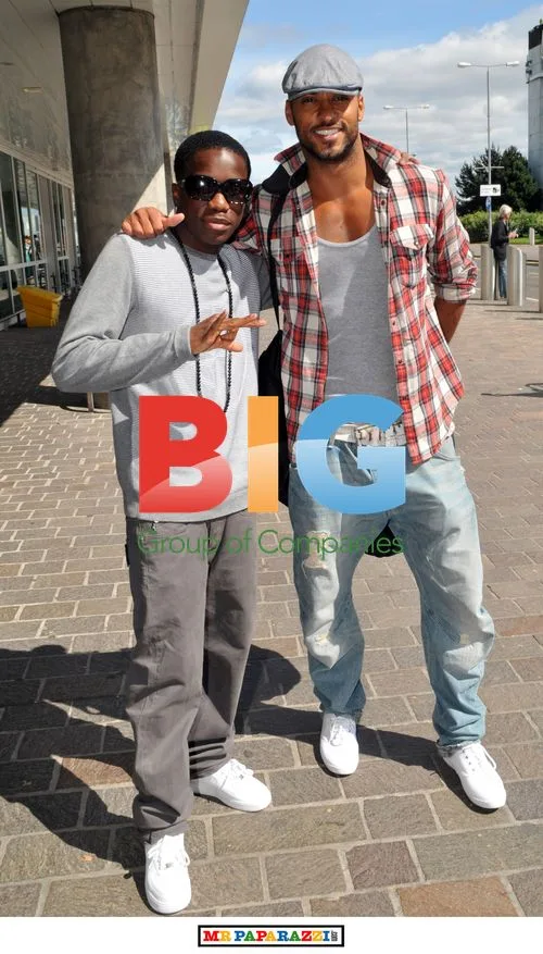 Celebs and ex-footballers arrive for benefit match