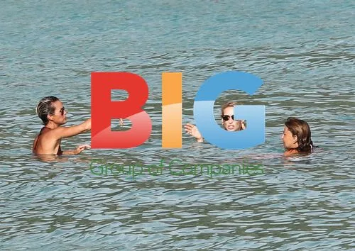 Laeticia Hallyday and Daughters on Beach Vacation
