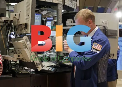 NYSE Floor Traders React to Dow Plunge