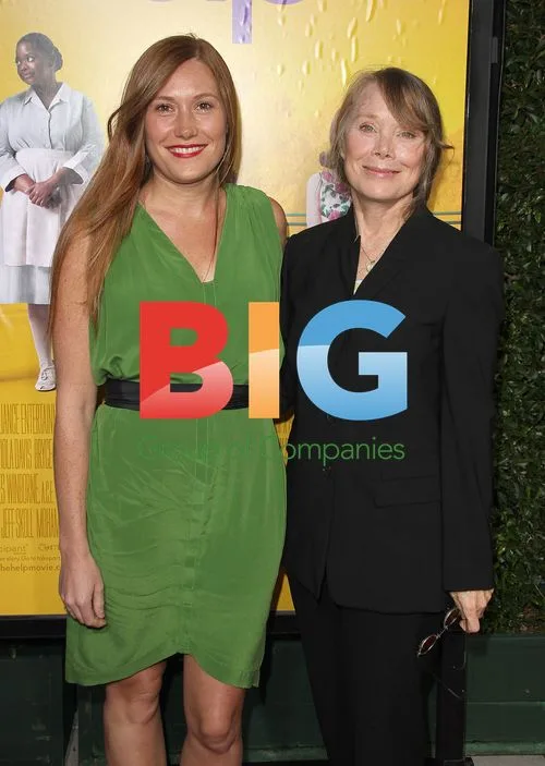 Schuyler Fisk and Sissy Spacek at The Help Premiere