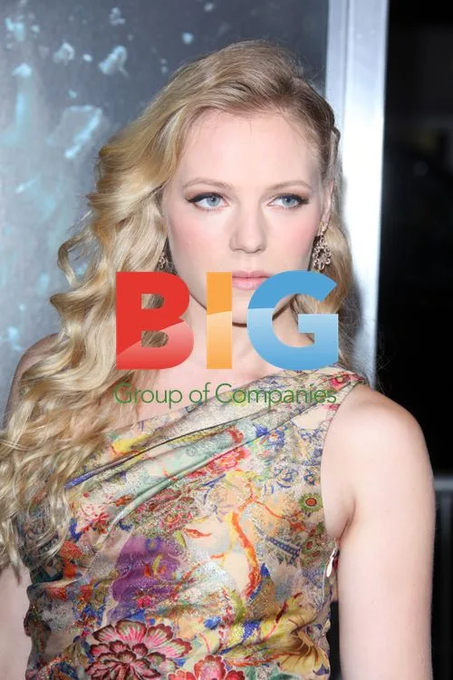 Emma Bell at 'Final Destination 5' Premiere