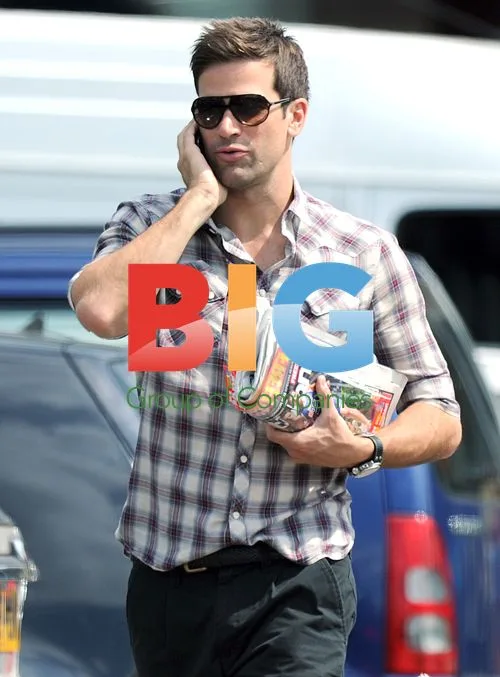 Katherine Jenkins and Gethin Jones Shopping
