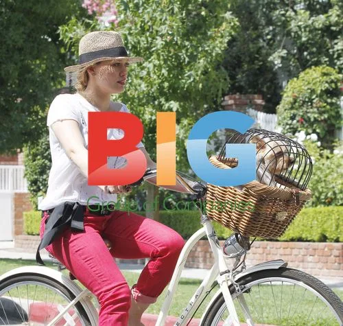 Hilary Duff and Mike Comrie Bike Ride
