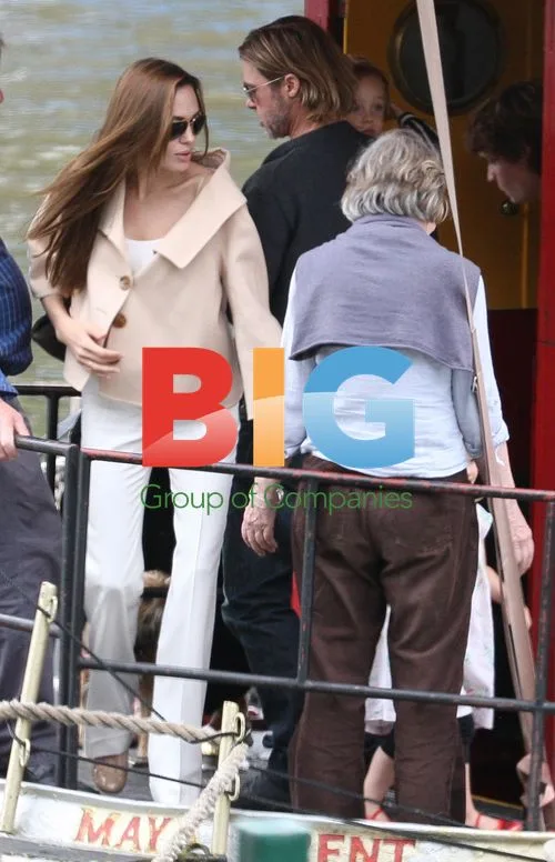 Angelina Jolie and Brad Pitt with Kids at Puppet Theatre