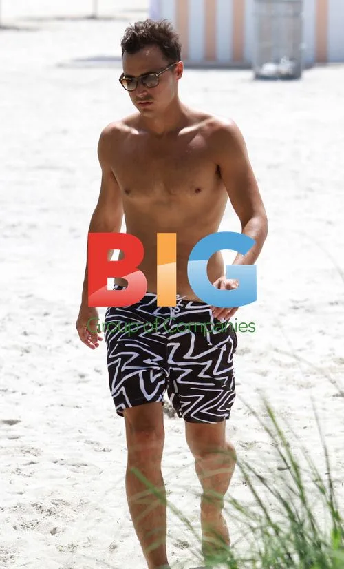 Joe King of The Fray on Miami Beach