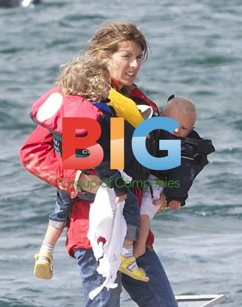 Jamie Oliver and Family on Vacation