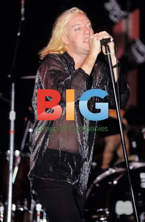 Jani Lane of Warrant - 1997