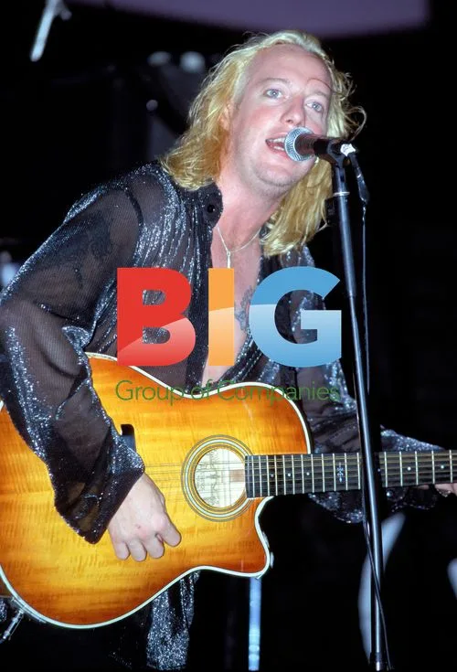 Jani Lane of Warrant, found dead in 2011