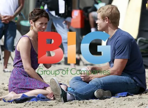 Actors film 90210 beach scenes in LA