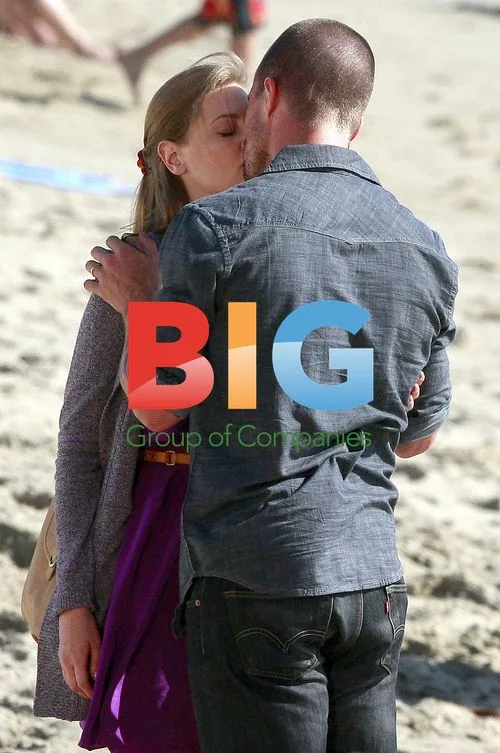 90210 Cast Filming Beach Scenes