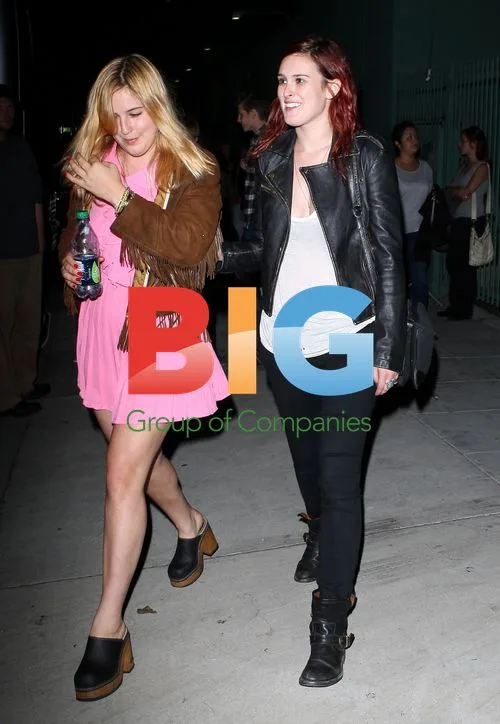 Rumer Willis at Adele Concert