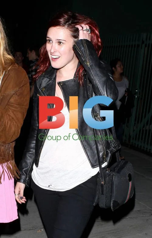 Rumer Willis at Adele Concert