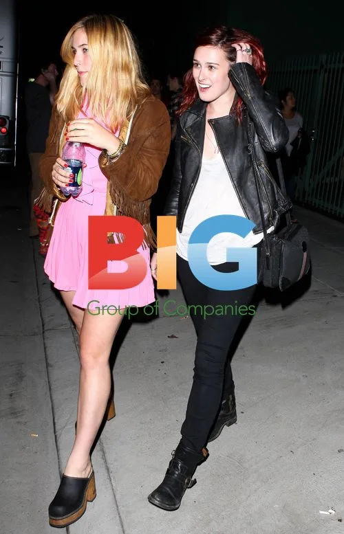 Rumer Willis at Adele Concert
