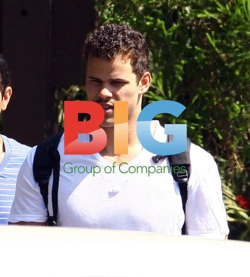 Chris Humphries Leaves Wedding to Kim Kardashian