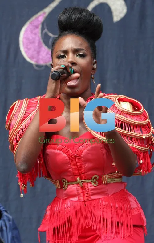 Noisettes Perform at V Festival