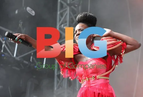 Noisettes Perform at V Festival