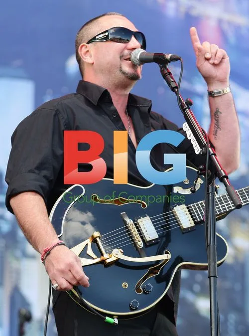 Fun Lovin Criminals at V Festival