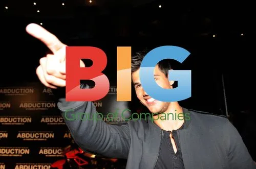 Taylor Lautner at Abduction Premiere