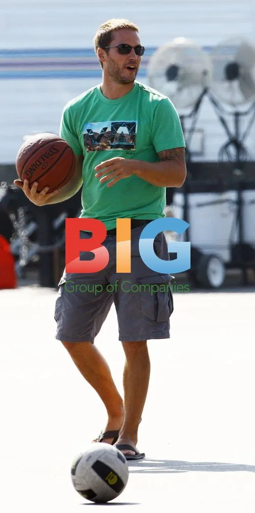 Taylor Kitsch Playing Basketball on Set