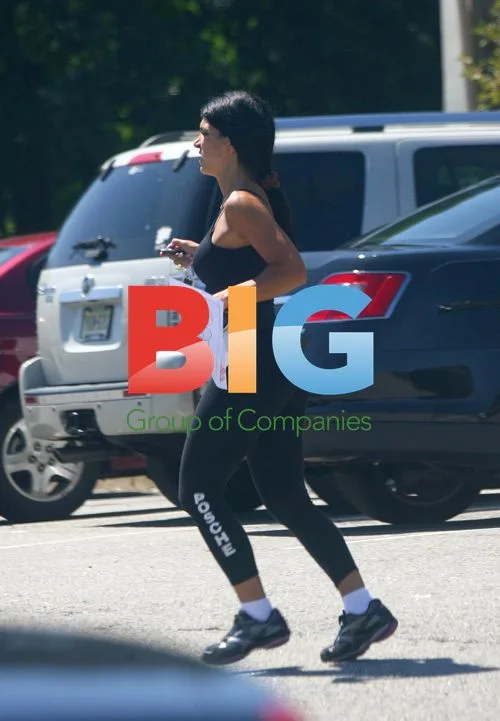 Teresa Giudice and Family Leaves Spa