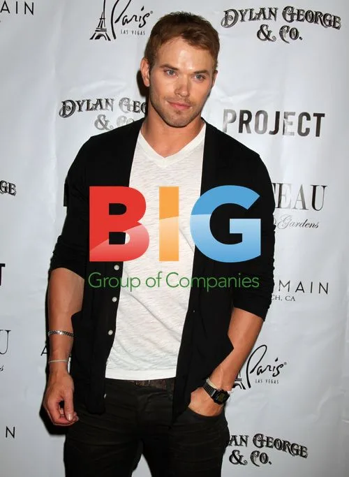 Kellan Lutz at Dylan George Launch