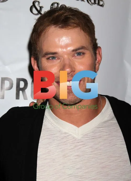 Kellan Lutz at Dylan George Launch Party